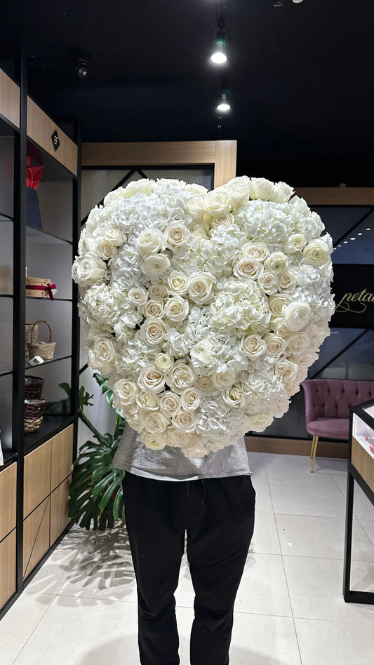 Elegant Remembrance Standing Heart Eloquent flora